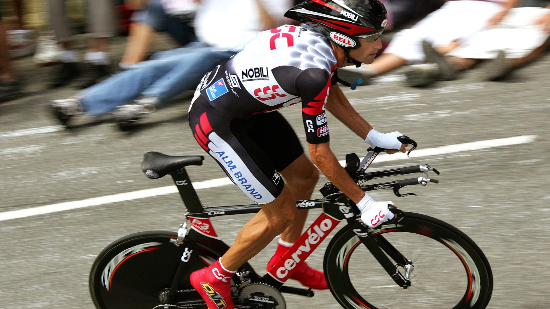 _城市河道漂流：水上探险新体验_，城市河道能划船吗